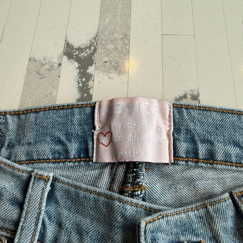 Revice Denim - Size 28 - Picture 1 of 3
